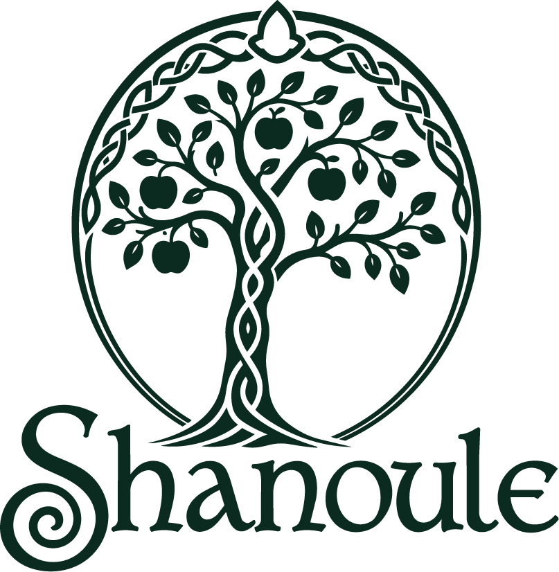 Shanoule Celtic apple tree logo